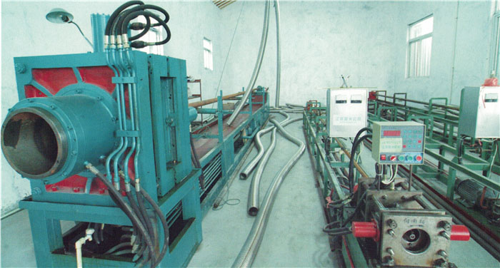 金屬軟管成形機(jī)